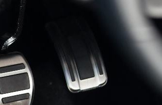 Peugeot 308 Gen. 2 - Alu-skinne til speederpedal